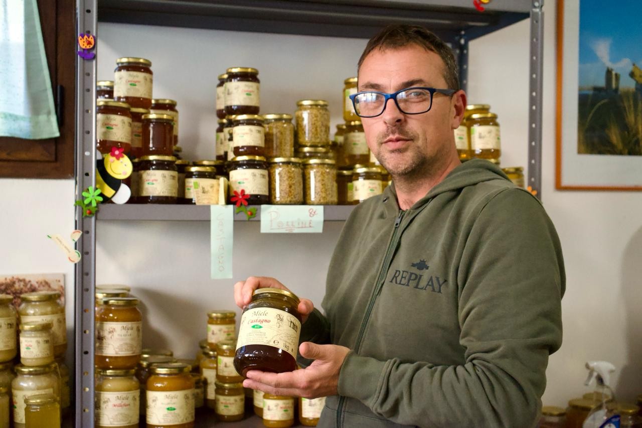 Le storie dei Local Ambassador: Carlo Stefanelli, miele a Sinalunga